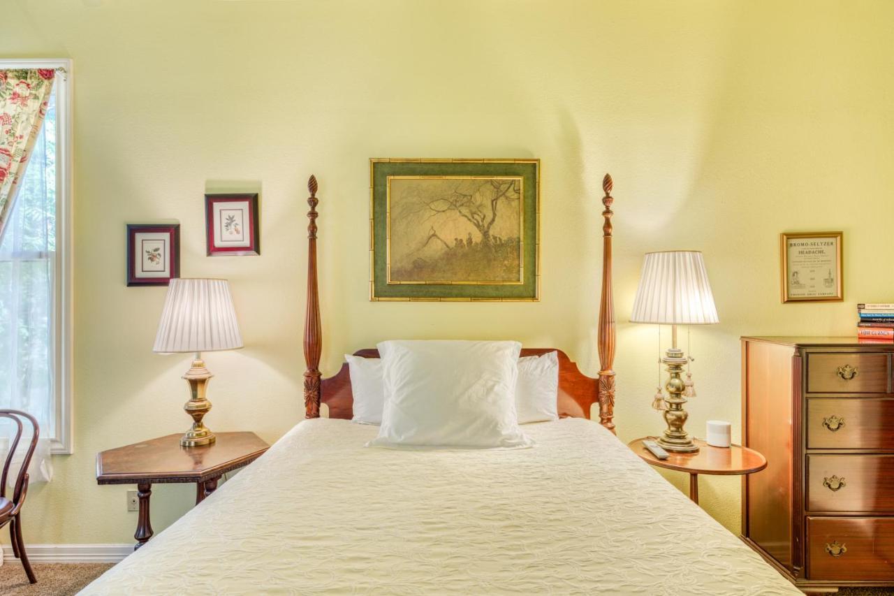 Yellow Rose Bed & Breakfast San Antonio Exterior photo